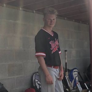 Meet your Posher, Cole